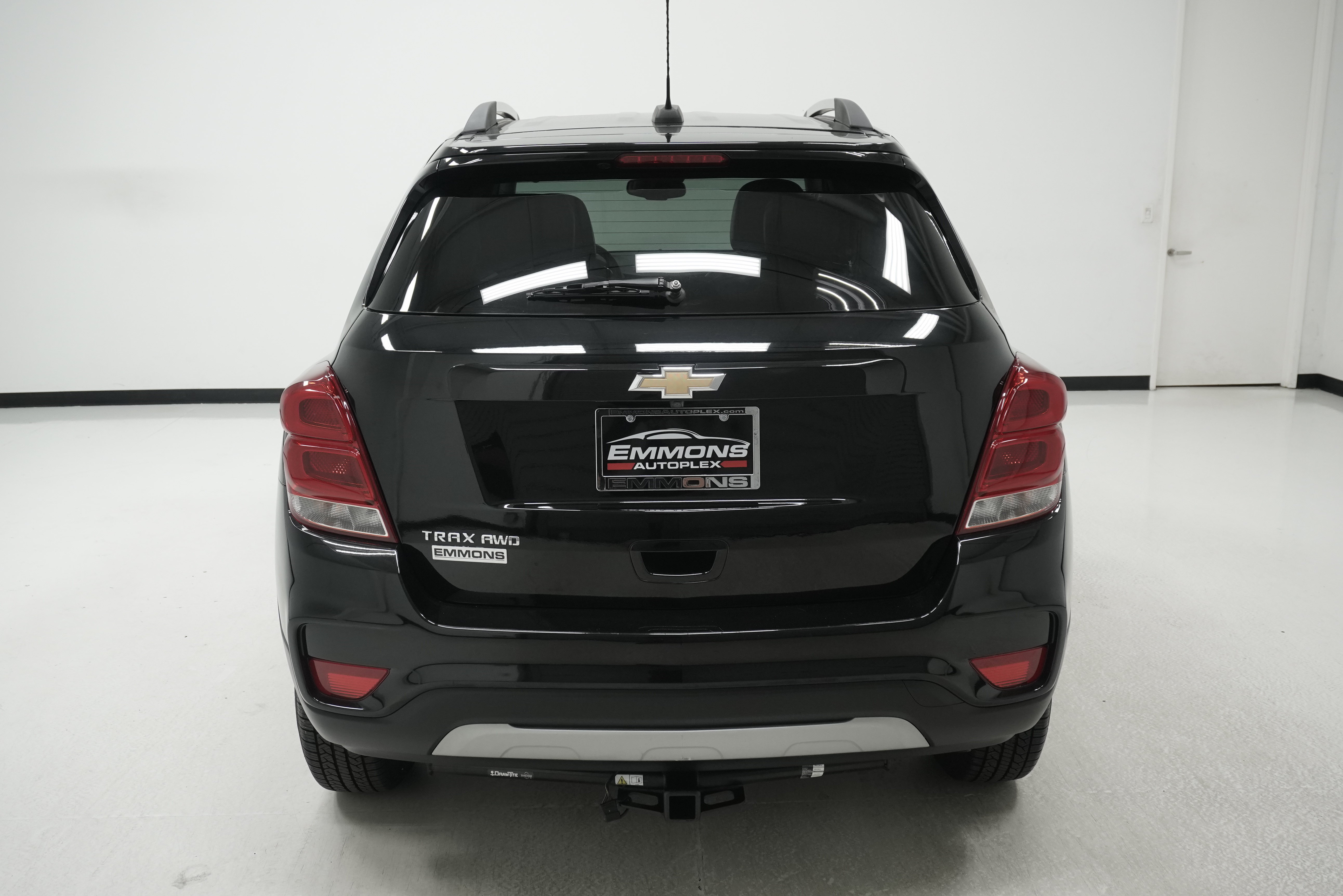 Used 2021 Chevrolet Trax LT w/ LT Convenience Package AWD/4WD image 5