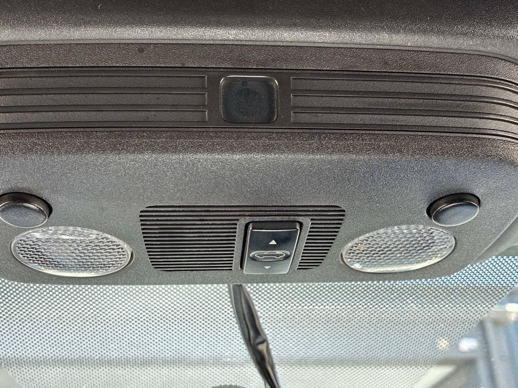 Used 2013 Ford Mustang Premium RWD image 34