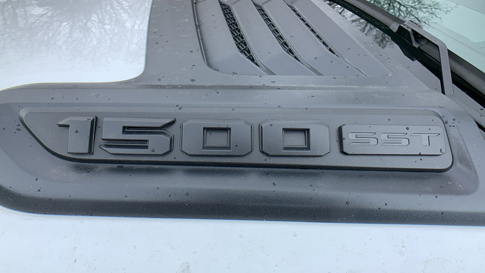 New 2025 RAM 1500 Laramie w/ Night Edition image 9