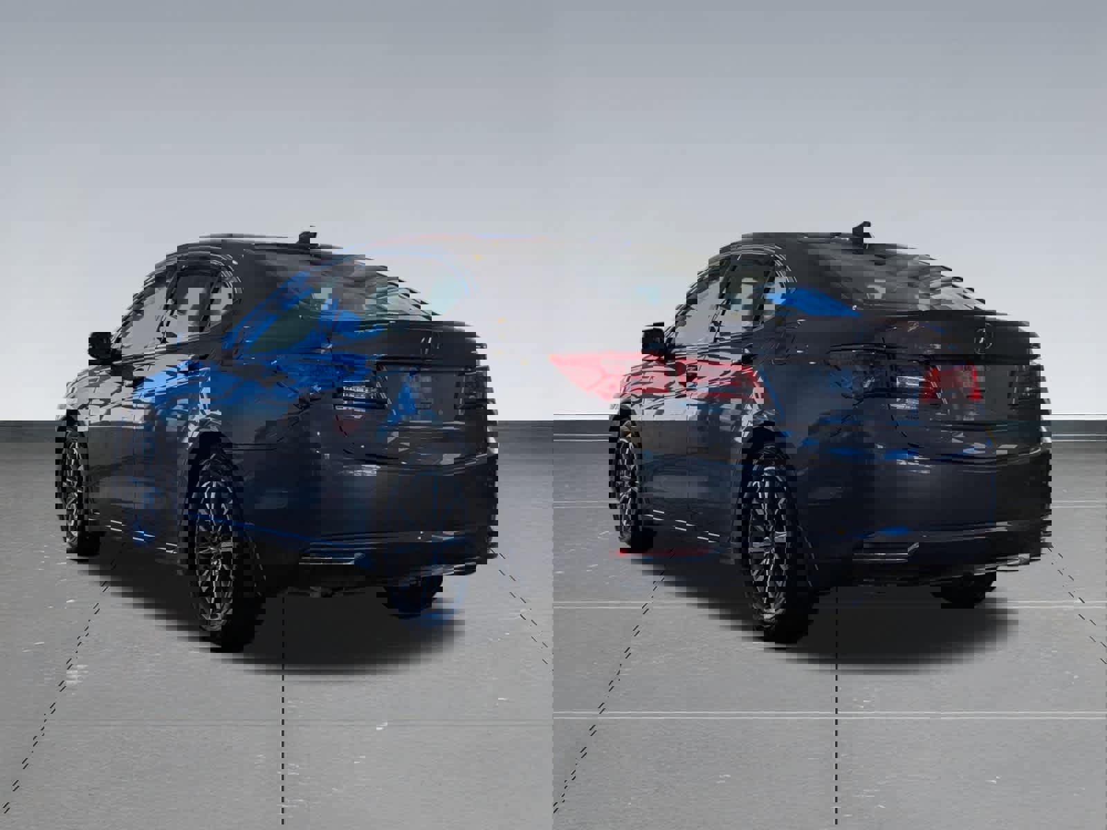 Used 2019 Acura TLX image 4