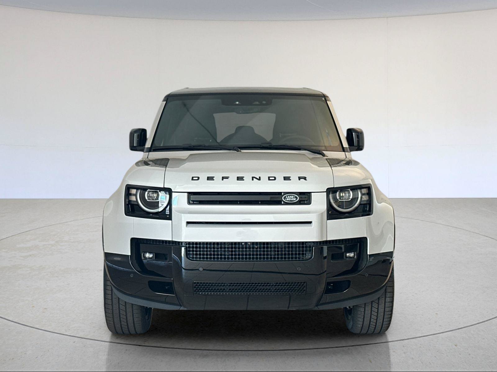 New 2026 Land Rover Defender 110 X-Dynamic SE AWD/4WD image 9