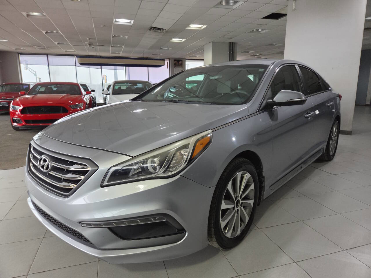 Used 2017 Hyundai Sonata Sport FWD image 3