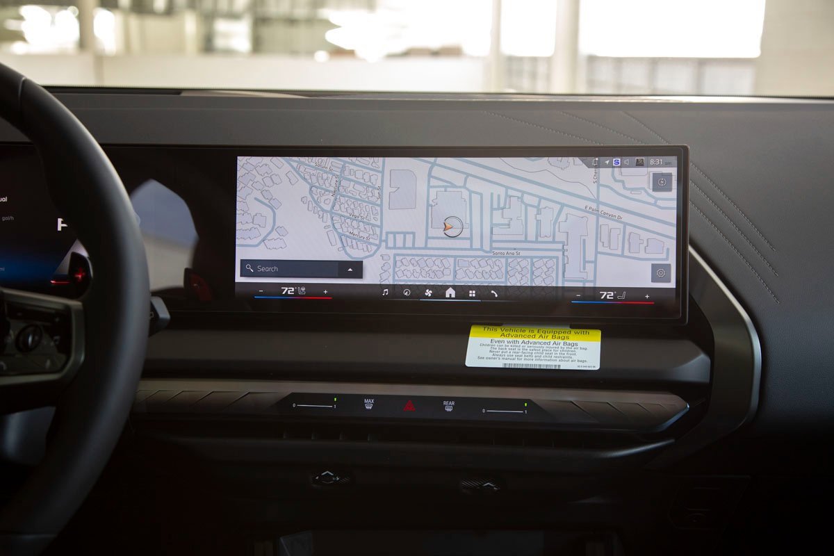 Used 2025 BMW X3 M50 w/ Premium Package image 13