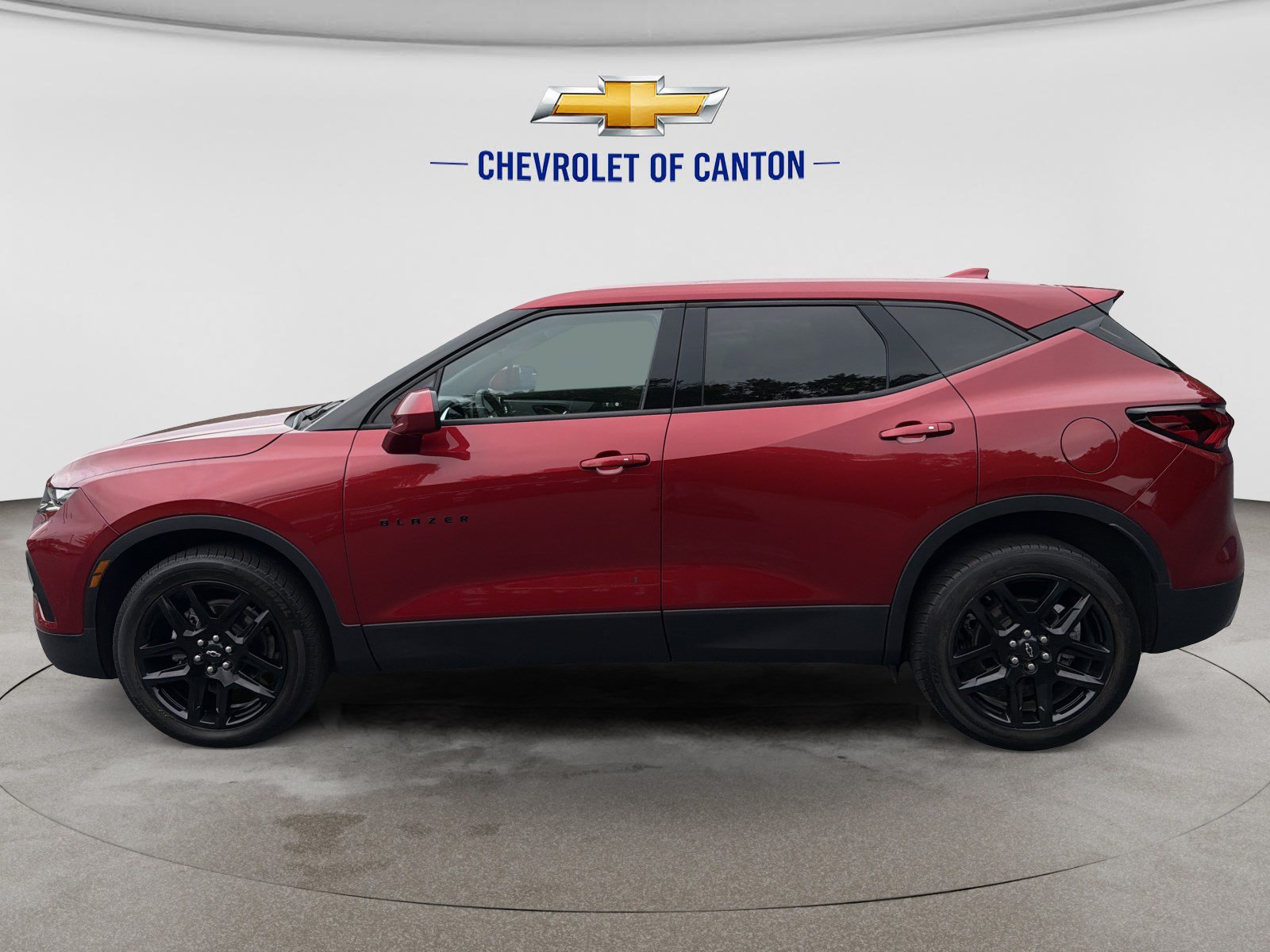 Used 2021 Chevrolet Blazer LT w/ LPO, Black Accent Package FWD image 8
