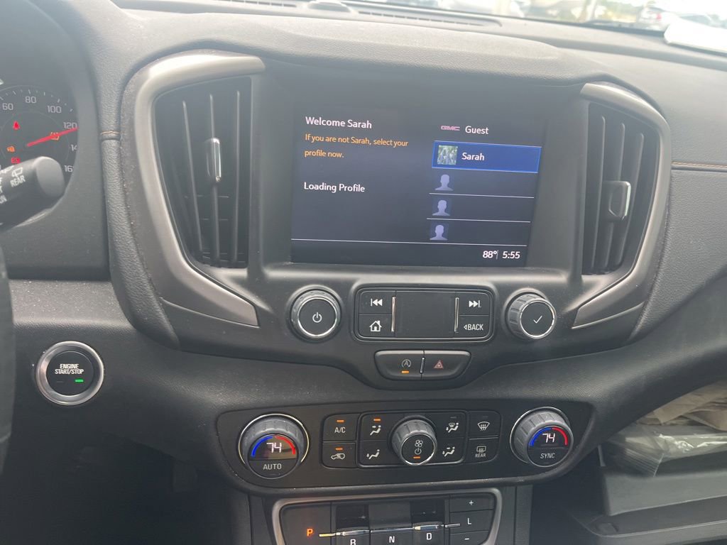 Used 2023 GMC Terrain AT4 AWD/4WD image 13