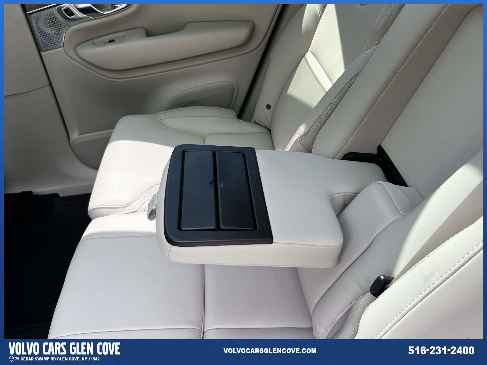 Used 2026 Volvo XC90 B6 Ultra w/ Protection Package AWD/4WD image 10