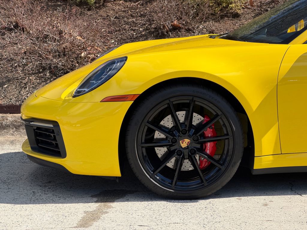 Used 2023 Porsche 911 Carrera 4S image 10