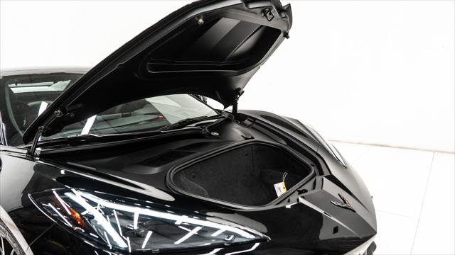 Used 2022 Chevrolet Corvette 3LT w/ Z51 Performance Package image 19