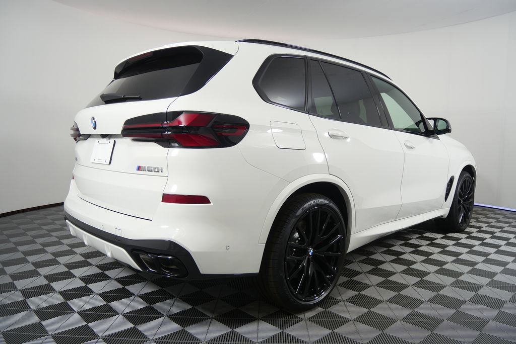 Used 2026 BMW X5 M60i image 3