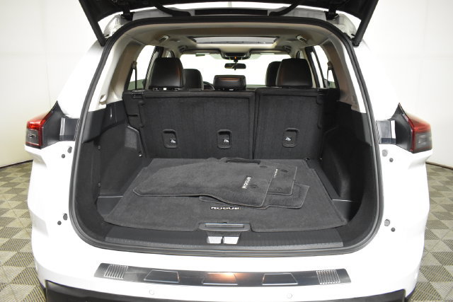 Certified 2025 Nissan Rogue SV w/ SV Premium Package FWD image 30