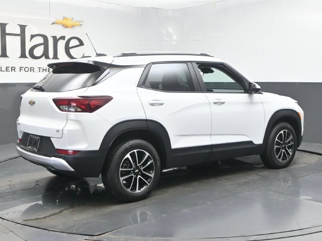 Used 2025 Chevrolet TrailBlazer LT AWD/4WD image 57