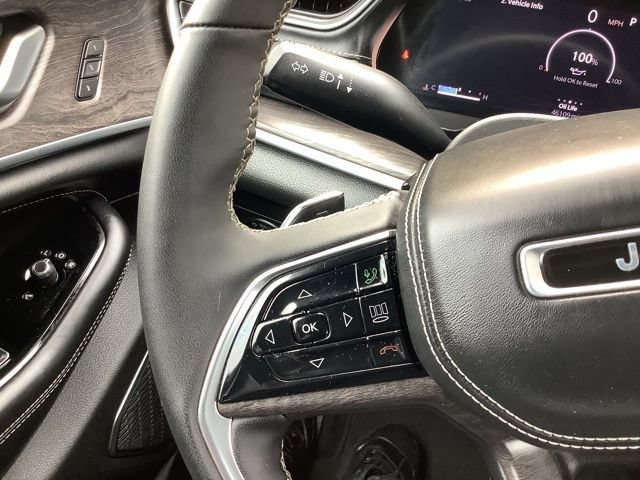 Used 2023 Jeep Grand Cherokee L Overland AWD/4WD image 26