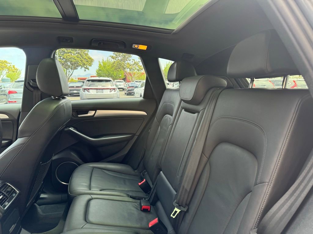 Used 2017 Audi Q5 2.0T Premium Plus AWD/4WD image 18