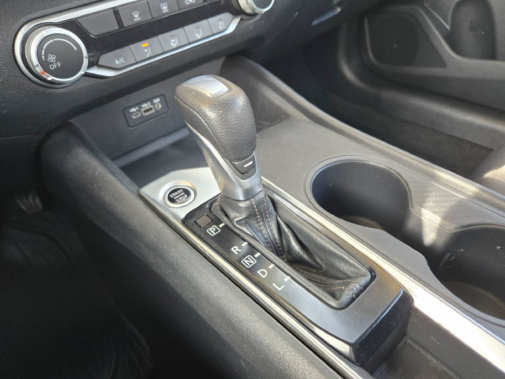 Used 2020 Nissan Altima 2.5 S FWD image 32