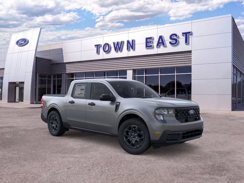 New 2026 Ford Maverick XLT w/ XLT Luxury Package FWD image 34