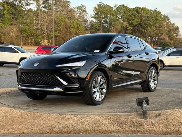 Used 2025 Buick Envista Avenir image 3
