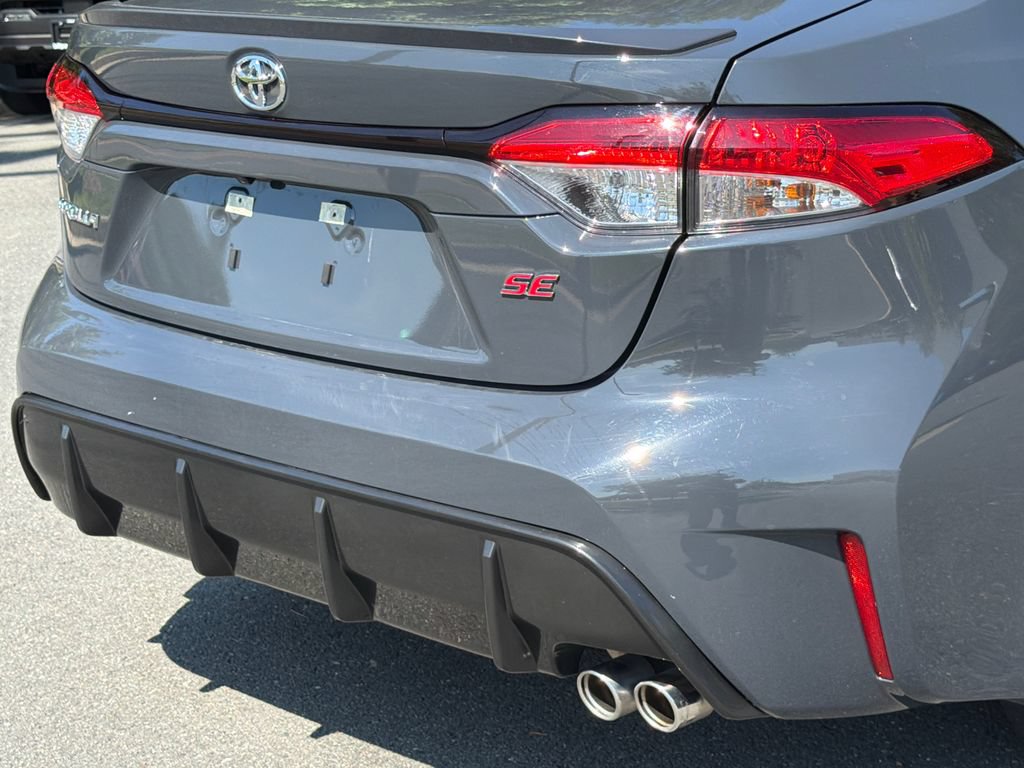 Used 2025 Toyota Corolla SE FWD image 5