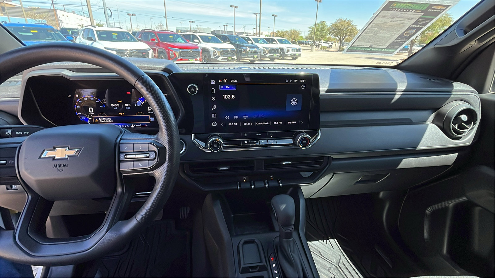 Used 2024 Chevrolet Colorado W/T RWD image 19