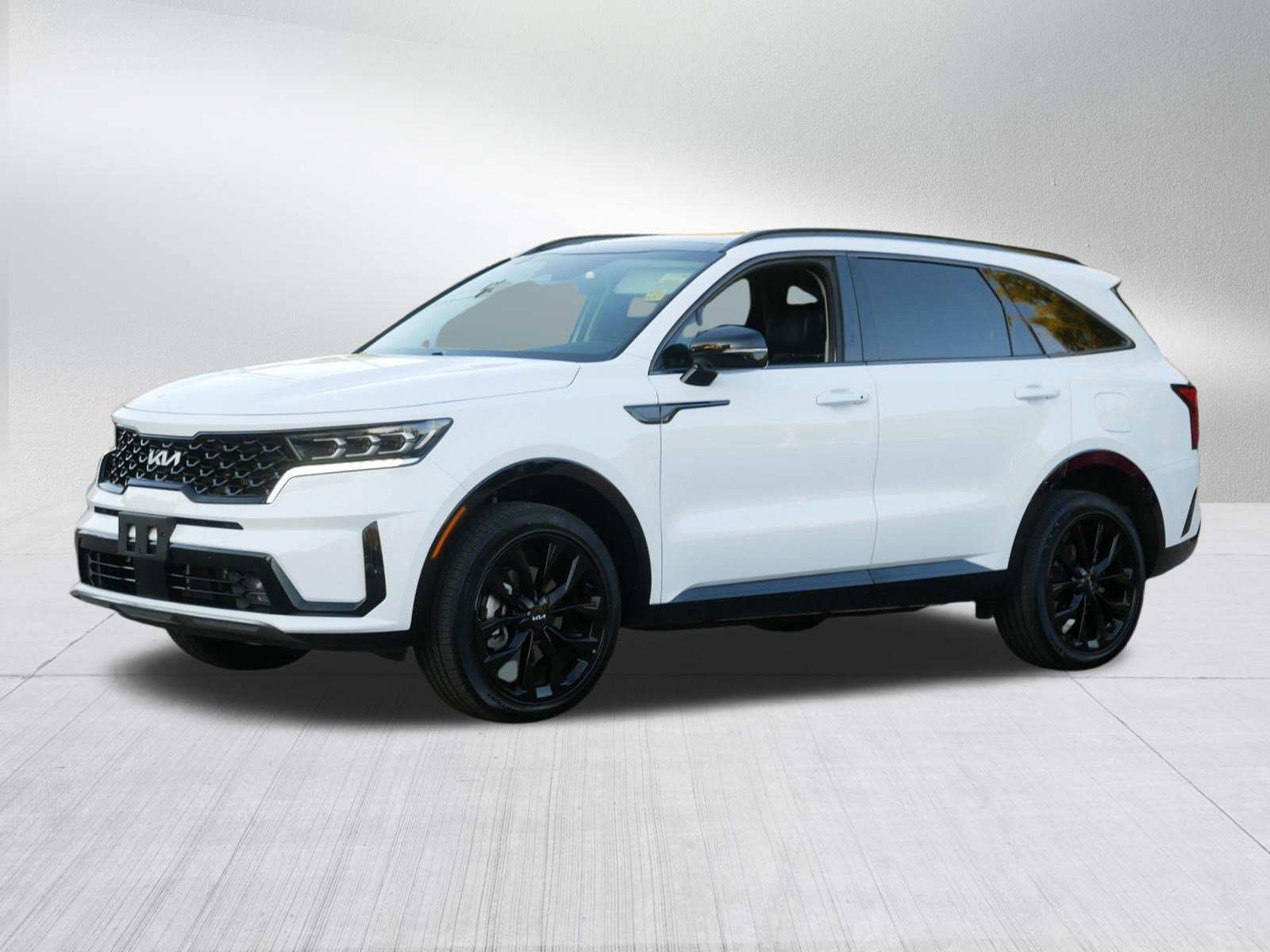 Certified 2023 Kia Sorento SX AWD/4WD image 3