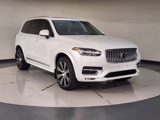 Used 2023 Volvo XC90 B6 Ultimate w/ Protection Package Premier AWD/4WD image 7