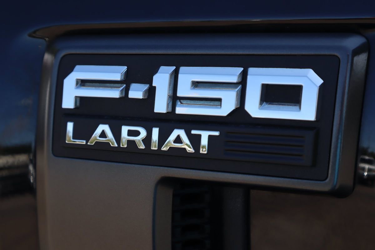 Used 2021 Ford F150 Lariat w/ Equipment Group 502A High image 13