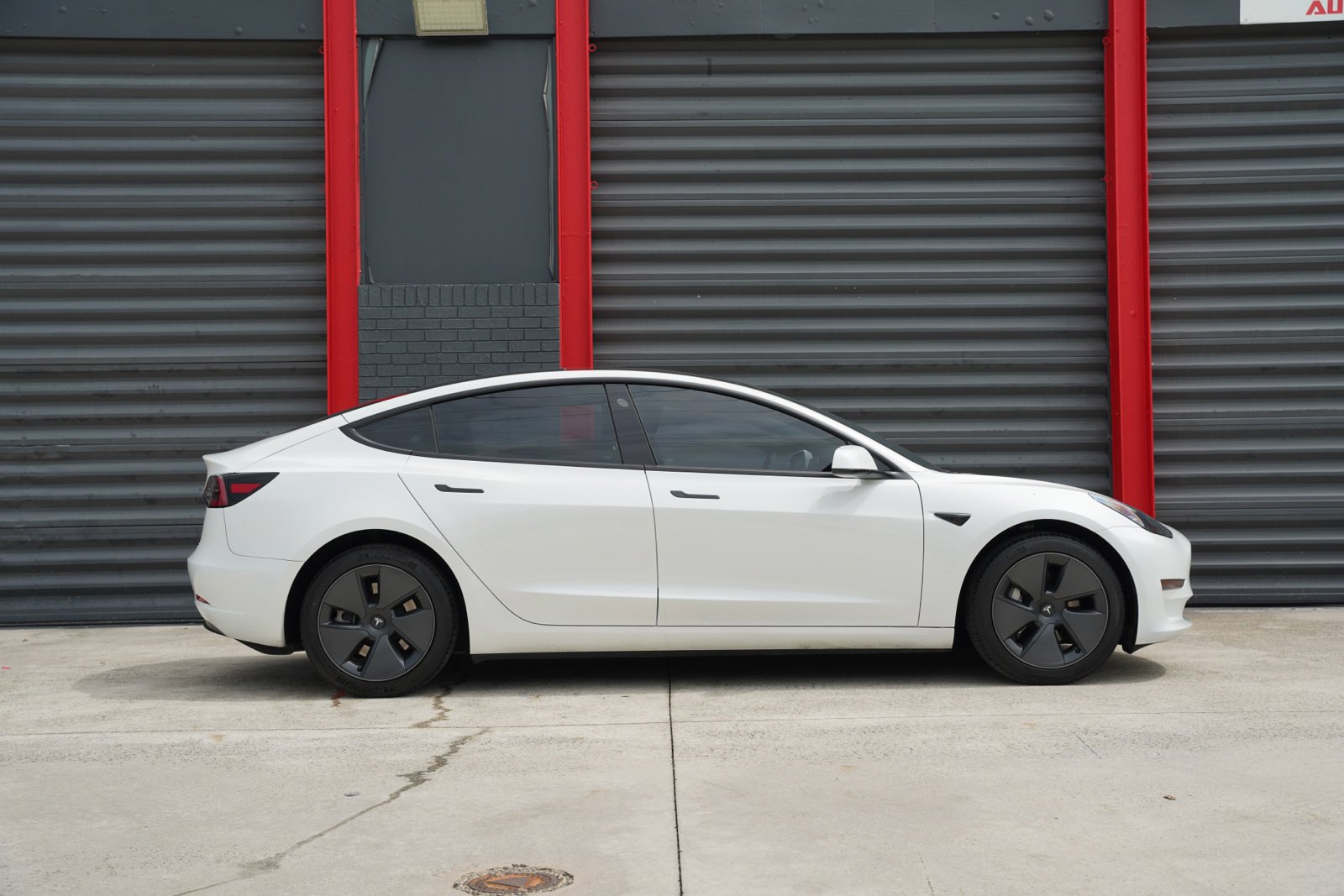 Used 2023 Tesla Model 3 Standard Range RWD image 10