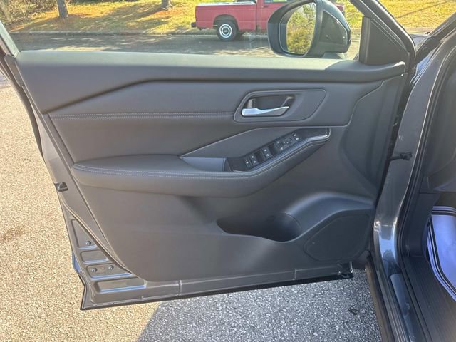 New 2026 Nissan Rogue SV image 21