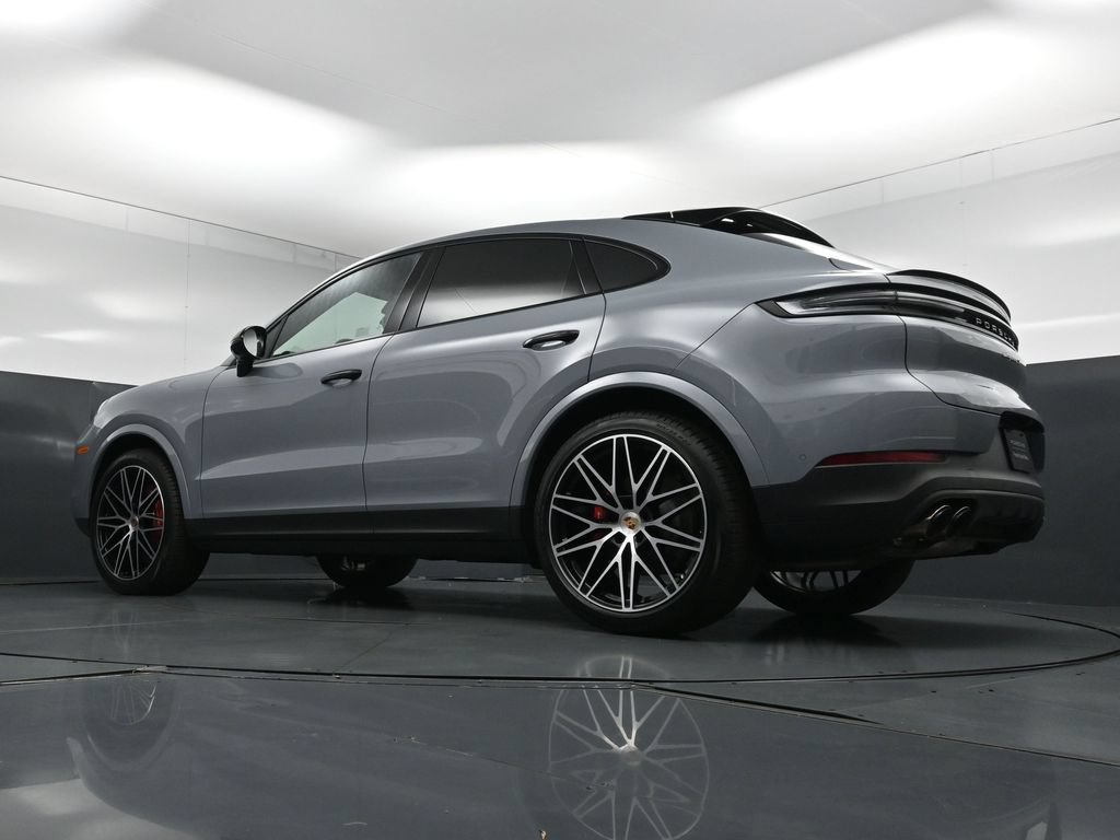 New 2026 Porsche Cayenne S AWD/4WD image 24