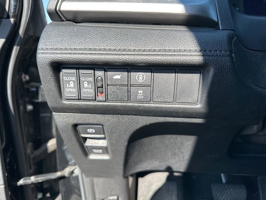 Used 2023 Honda Odyssey EX-L image 20