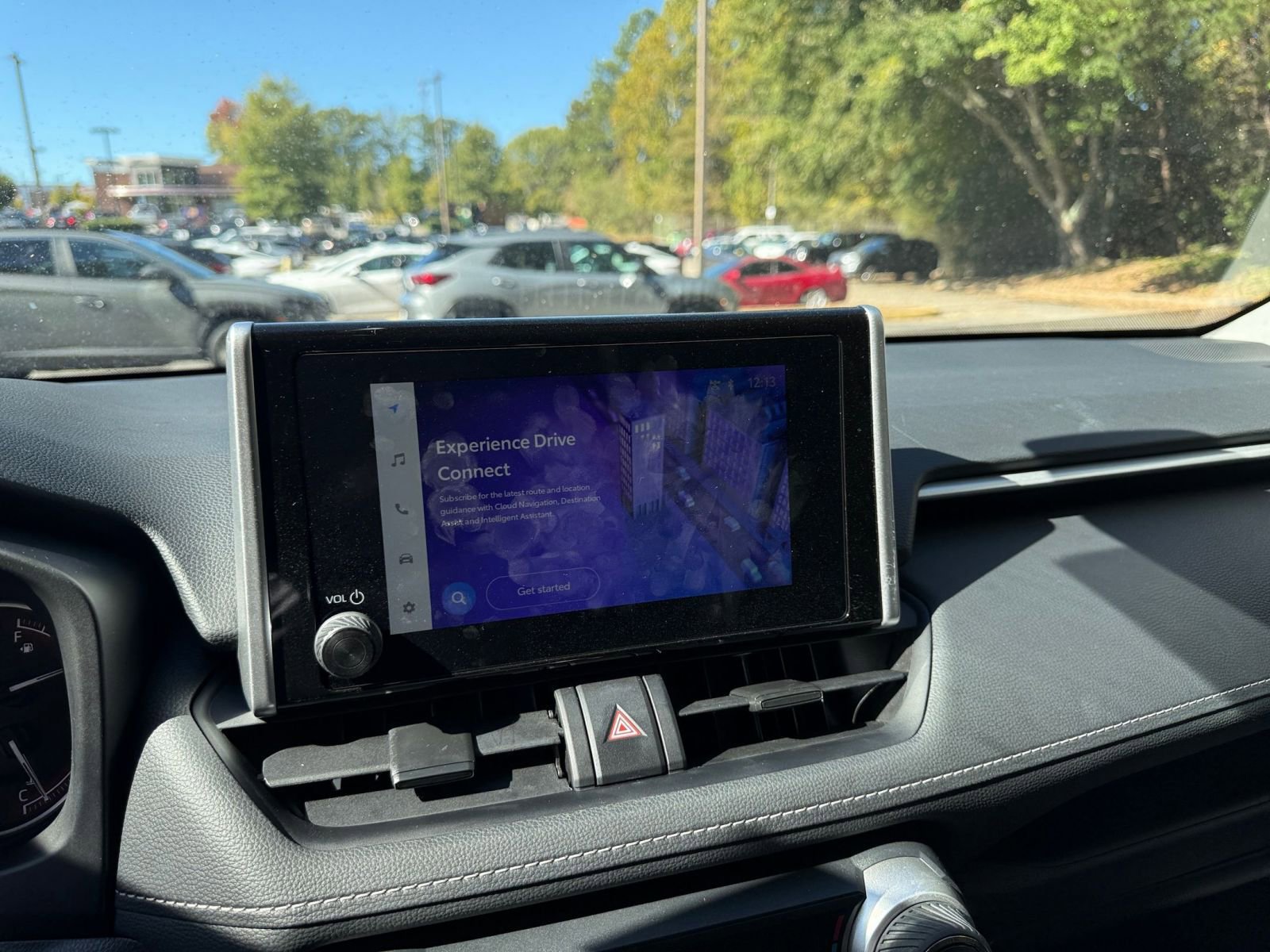 Used 2025 Toyota RAV4 XLE image 21