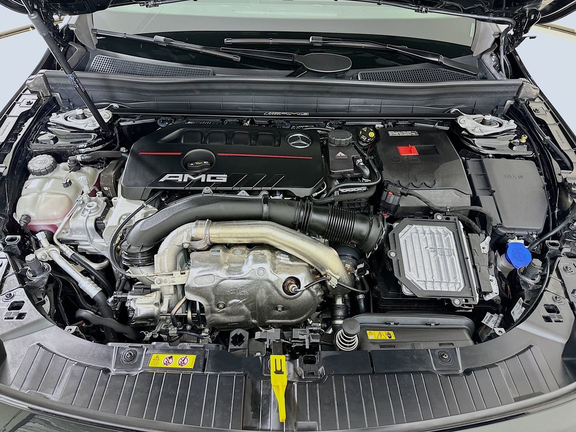 New 2026 Mercedes-Benz GLB 35 AMG 4MATIC image 33