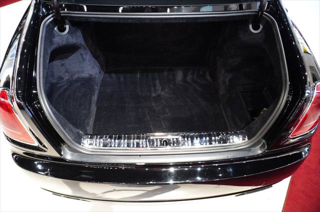 Used 2017 Rolls-Royce Ghost RWD image 31