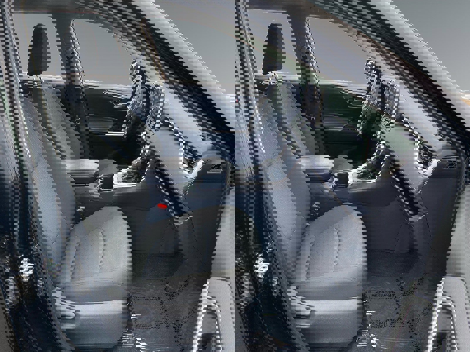 Used 2025 Toyota RAV4 XLE image 15