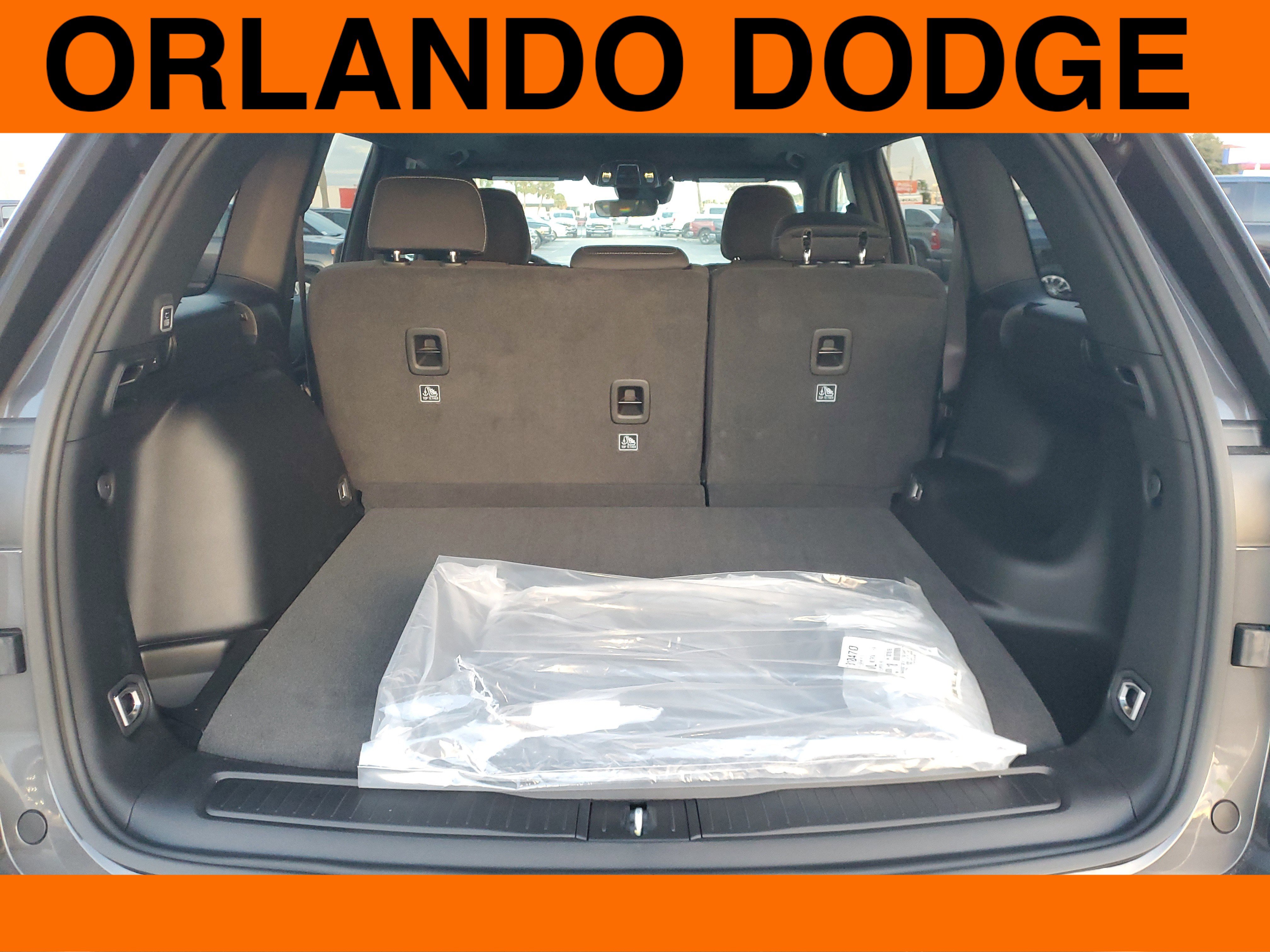 New 2025 Jeep Grand Cherokee Laredo X image 8