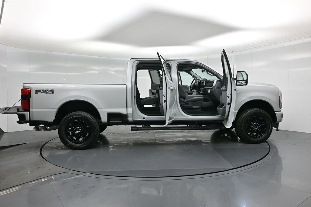 New 2026 Ford F250 XLT w/ XLT Premium Package image 4