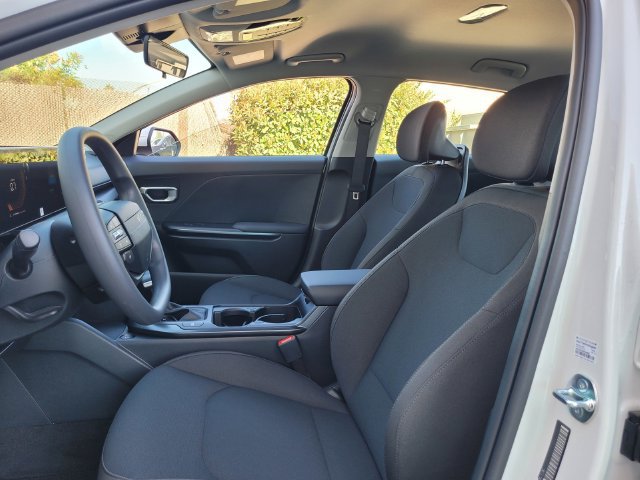 New 2026 Kia K4 FWD image 9