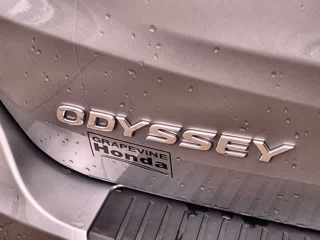 Certified 2024 Honda Odyssey Touring image 8