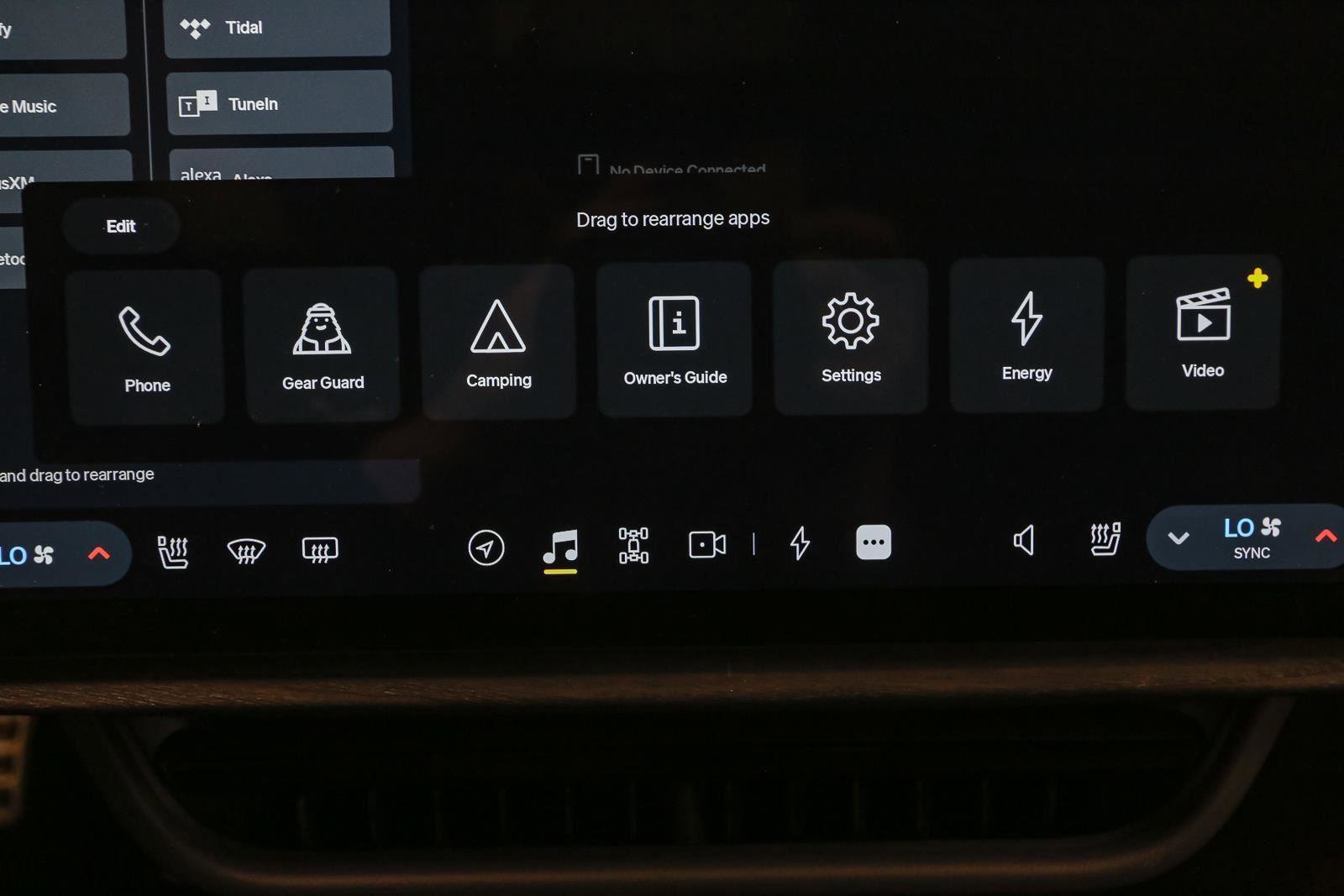Used 2023 Rivian R1S Launch Edition AWD/4WD image 30