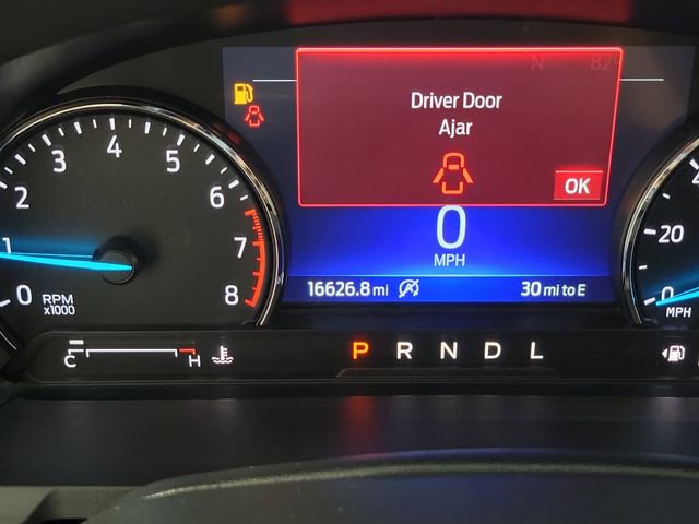 Used 2022 Ford Explorer XLT w/ Equipment Group 202A image 2