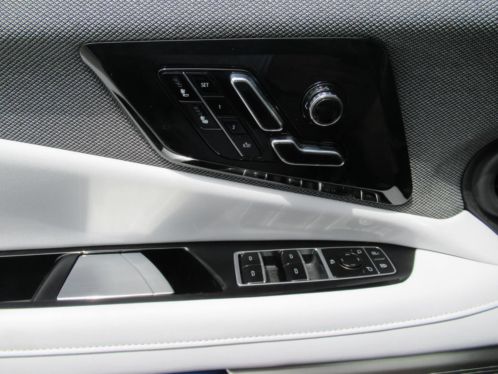 New 2027 Cadillac Optiq Sport RWD image 27
