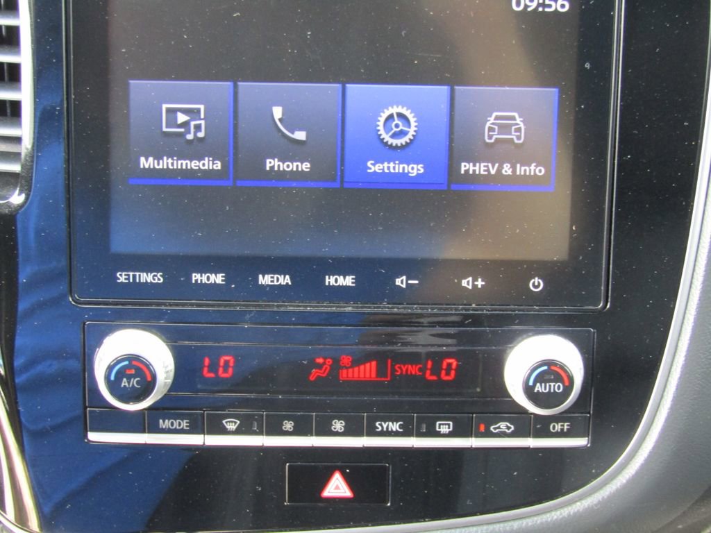 Used 2022 Mitsubishi Outlander SEL image 22