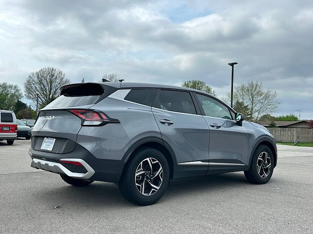 Used 2025 Kia Sportage LX FWD image 7