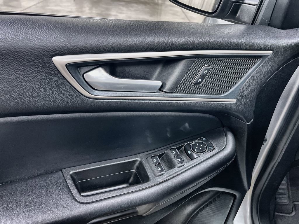 Used 2024 Ford Edge SEL w/ Convenience Package AWD/4WD image 14