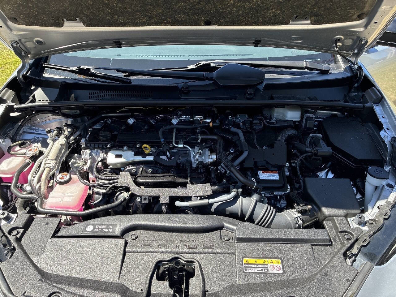 Used 2023 Toyota Prius Prime FWD image 40