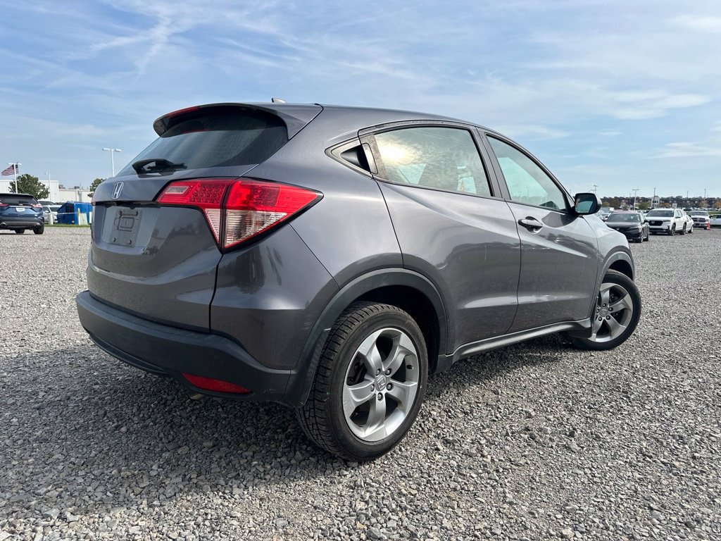Used 2018 Honda HR-V LX image 10