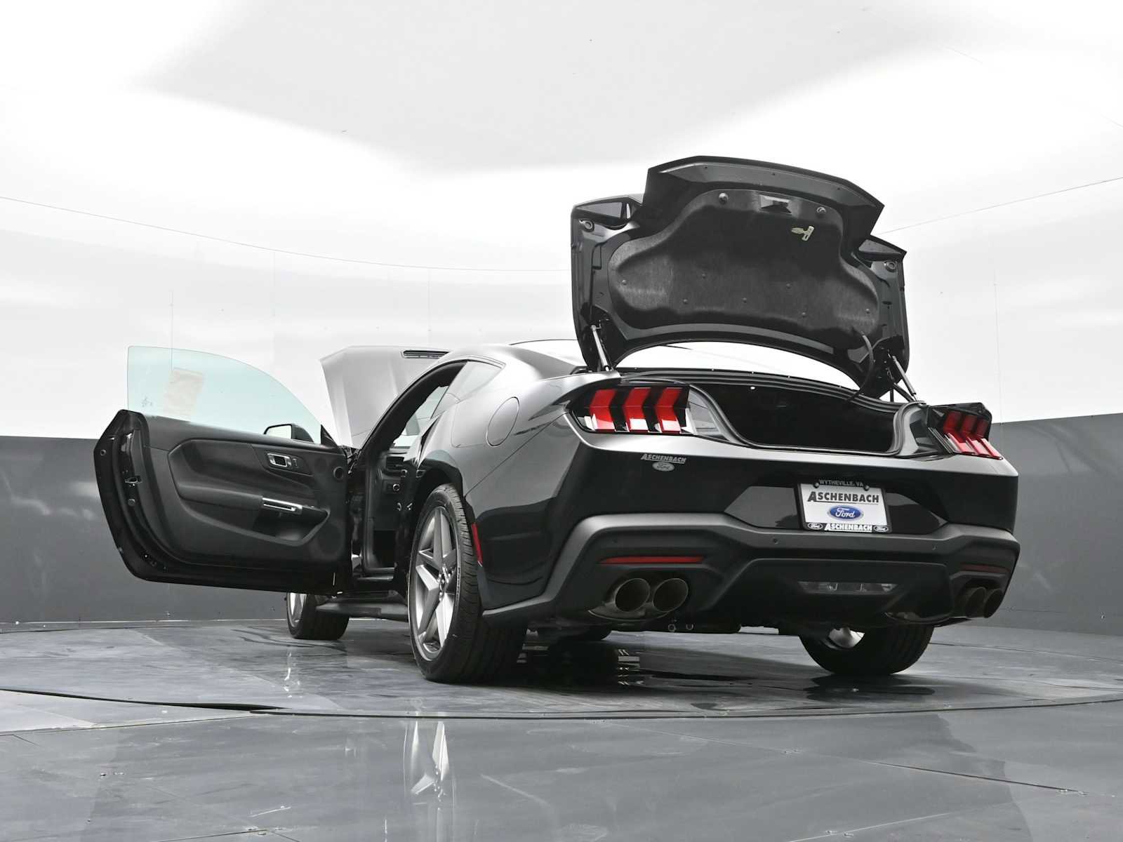 New 2025 Ford Mustang GT image 31