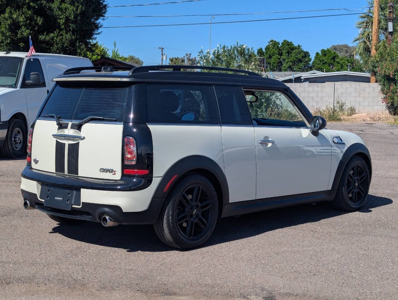Used 2013 MINI Cooper Clubman S image 3