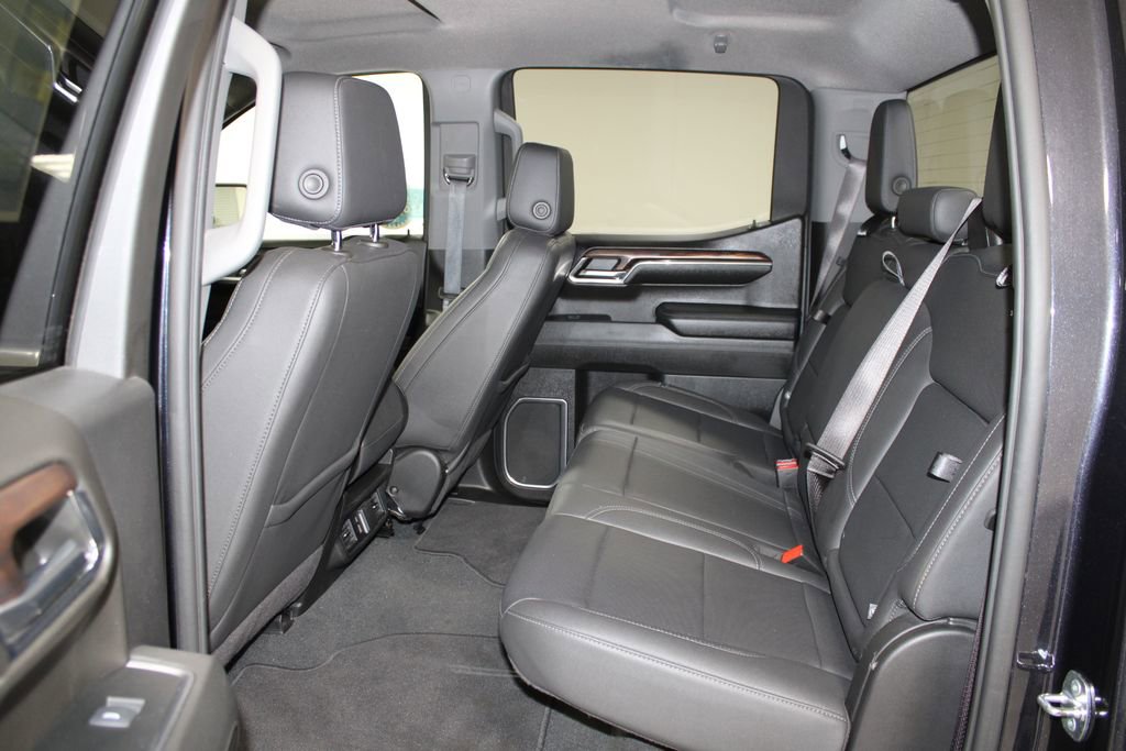 Used 2024 GMC Sierra 1500 SLT image 27