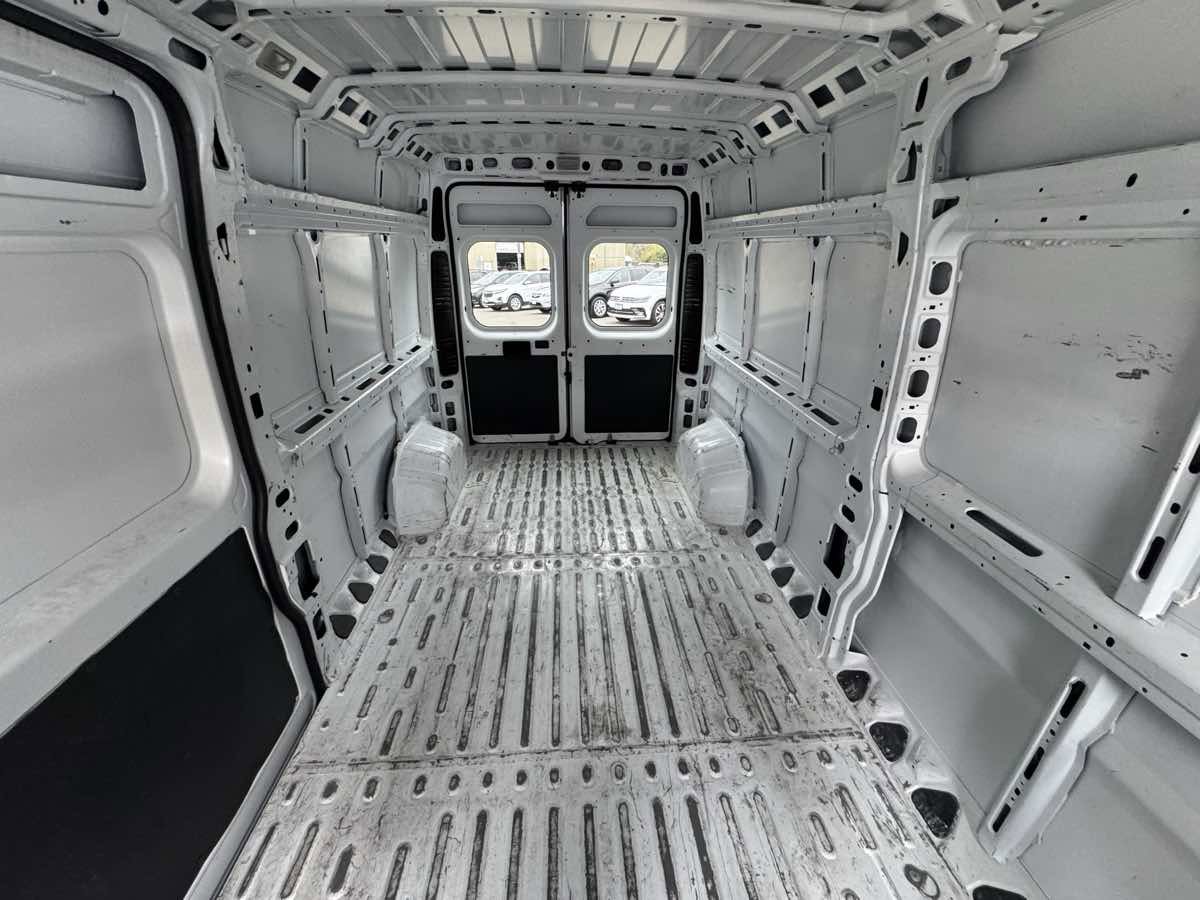 Used 2021 RAM ProMaster 2500 image 29