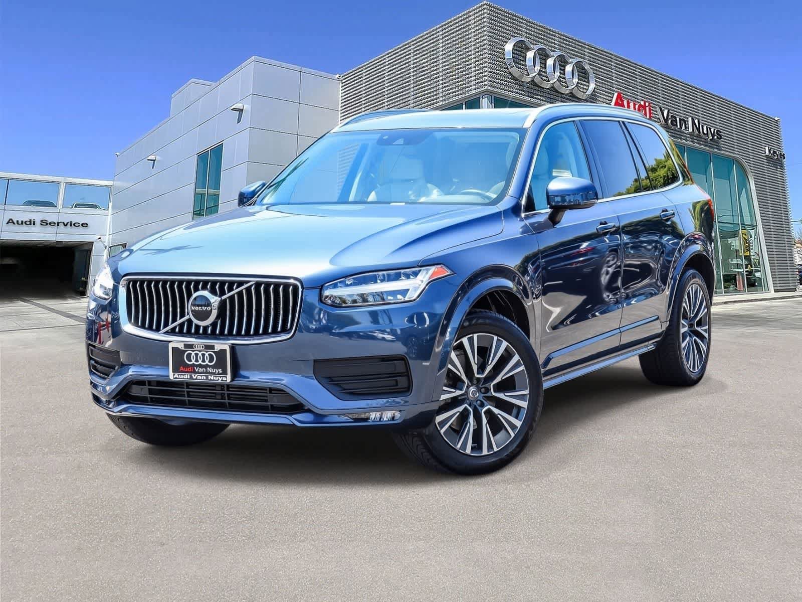 Used 2020 Volvo XC90 T5 Momentum w/ Protection Package Premier AWD/4WD image 1